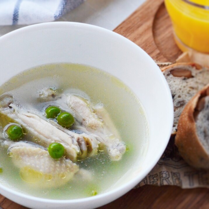 春かおる　えんどう豆のスープ